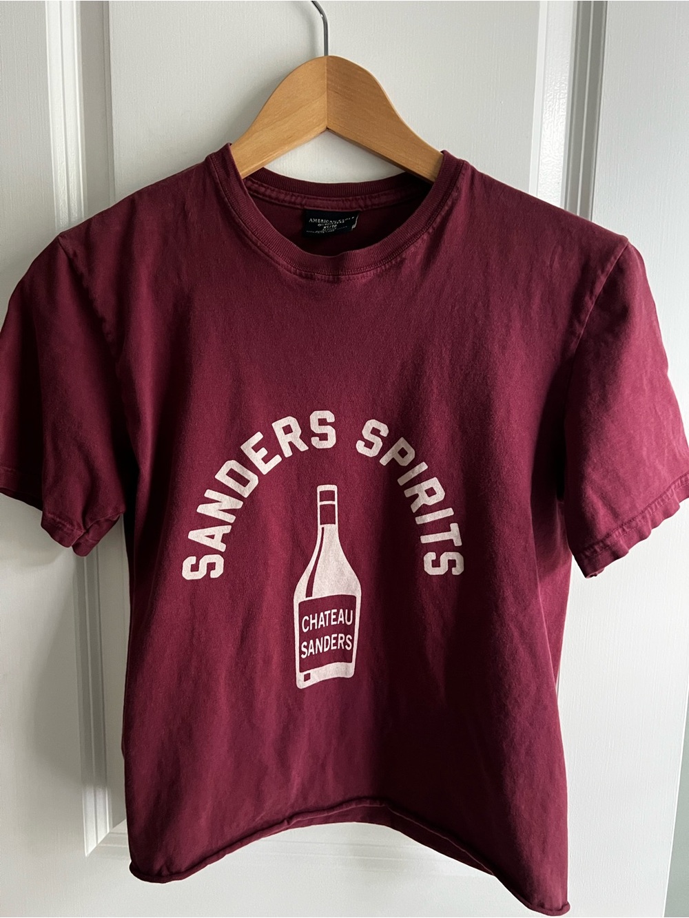 American Eagle Sanders Spirits Crop Graphic Tee Burgundy Maroon Wine XS